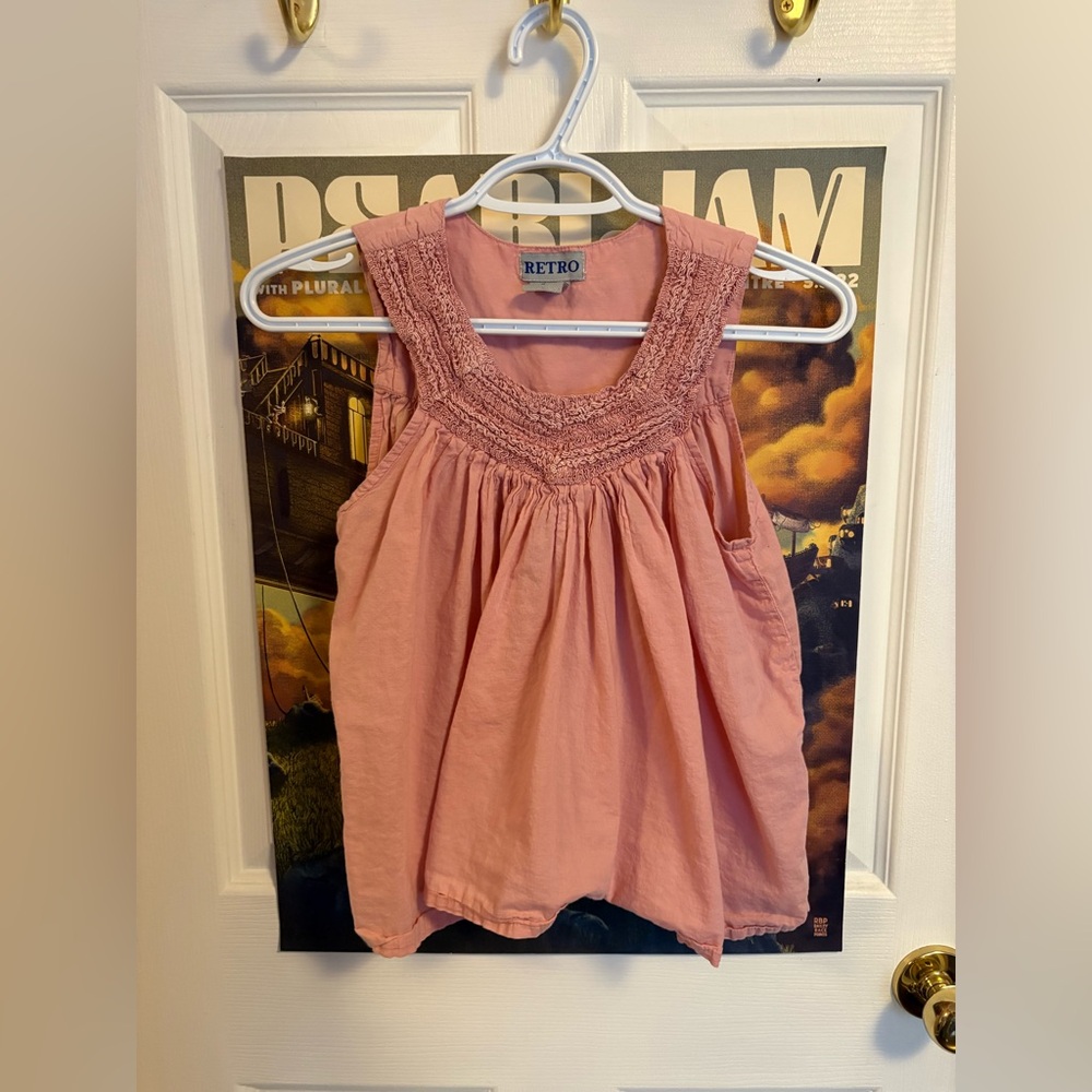 gorgeous pink flowy top